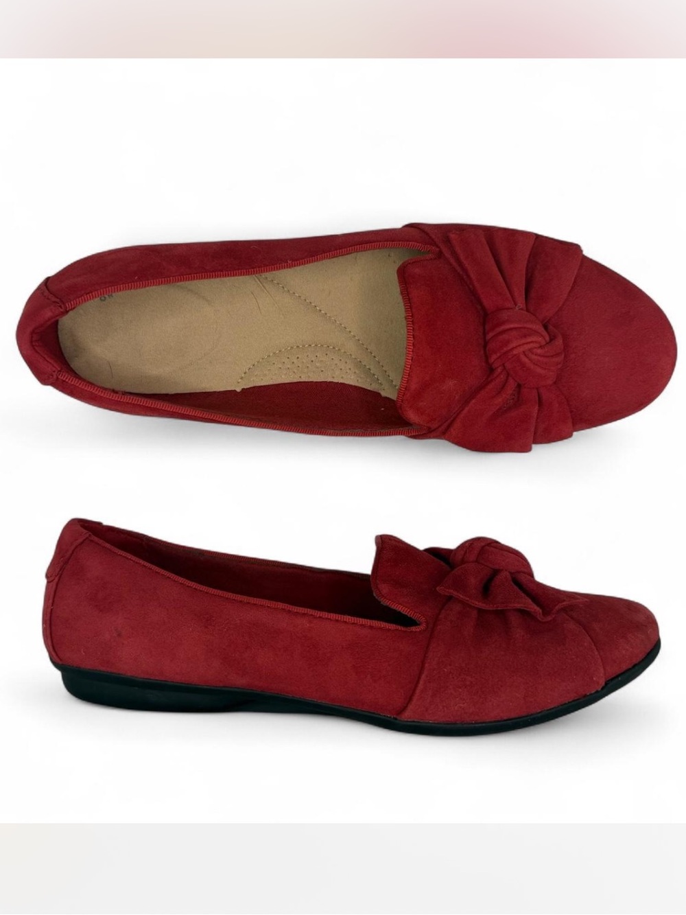 Clarks Women's Gracelin Jonas Red suede Flats